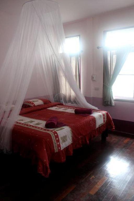 Kikie'S House Hostel Chiang Mai Bilik gambar