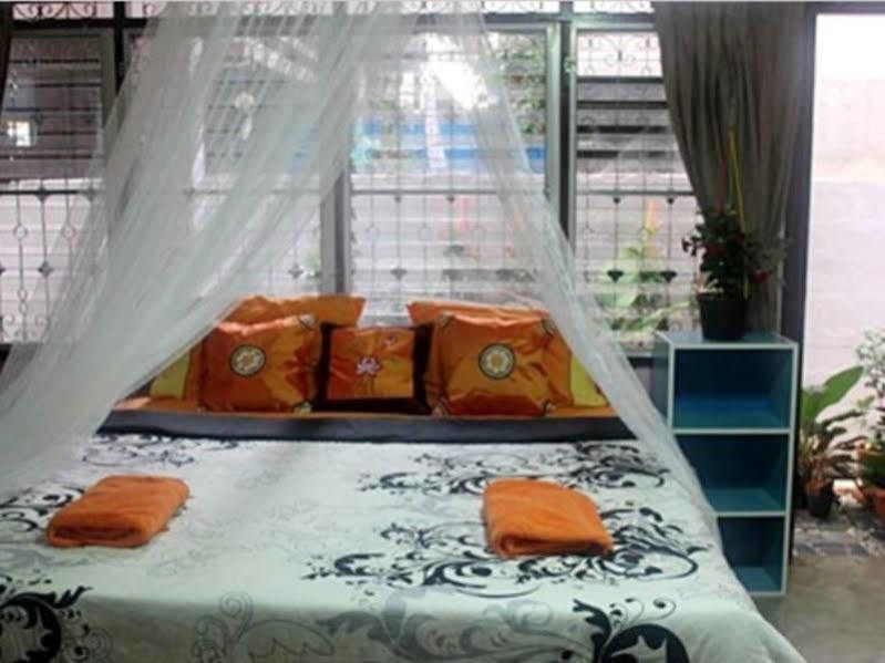 Kikie'S House Hostel Chiang Mai Luaran gambar